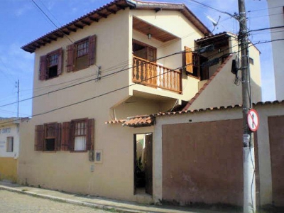 Belíssima e aconchegante casa temporada