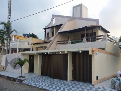 LINDA CASA PARA TEMPORADA NATAL. ESPAÇO...