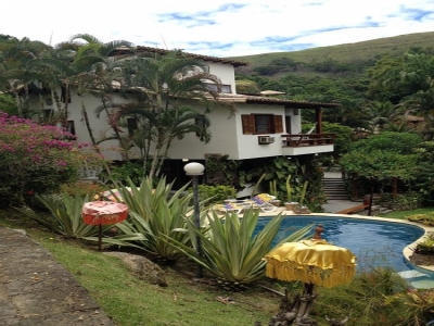 CASA TEMPORADA ANGRA DOS REIS. LAZER COMPLETO...