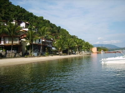 CASA TEMPORADA ANGRA DOS REIS - RJ. INTEGRADA...