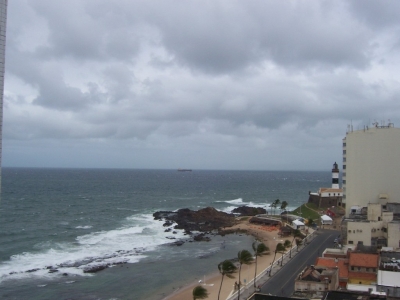 ALUGUE TEMPORADA SALVADOR. APTO AO LADO DO...