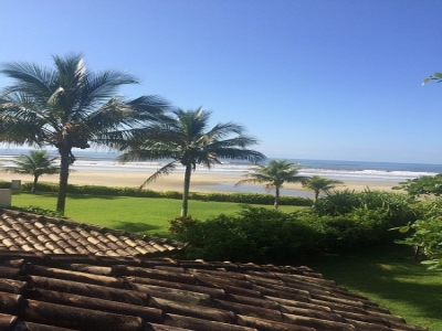 CASA NA PRAIA PARA ALUGAR BERTIOGA. PÉ NA...