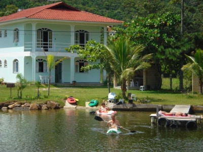 CASA PARA TEMPORADA FLORIANÓPOLIS BEIRA...