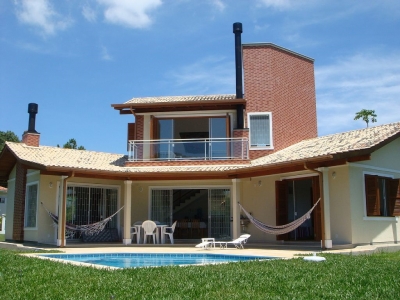 CASA PARA TEMPORADA FLORIANÓPOLIS. SOBRADO...