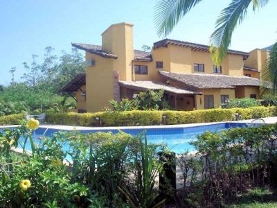CASA PARA TEMPORADA SÃO SEBASTIÃO. COND....