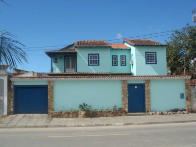 CASA TEMPORADA PARATY COM PISCINA E A 200...