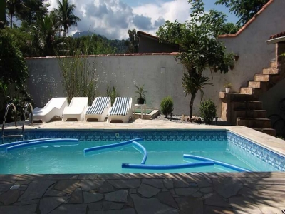 CASA TEMPORADA PARATY CASA  ACONCHEGANTE...