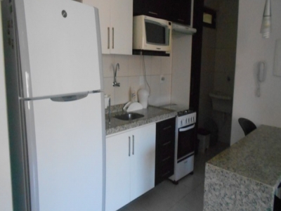 ALUGUEL PARA TEMPORADA MACEIÓ. QUARTO EM...