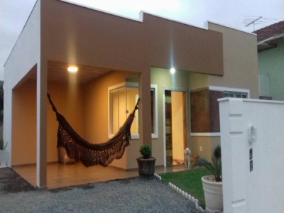 CASA PARA ALUGAR SÃO FRANCISCO DO SUL. 300...