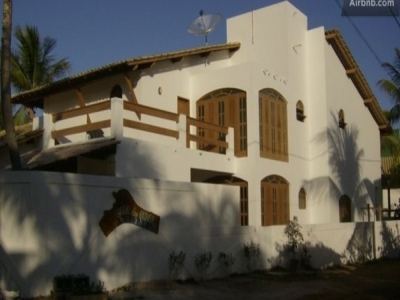 CASA PARA ALUGUEL POR TEMPORADA CAMAÇARI...