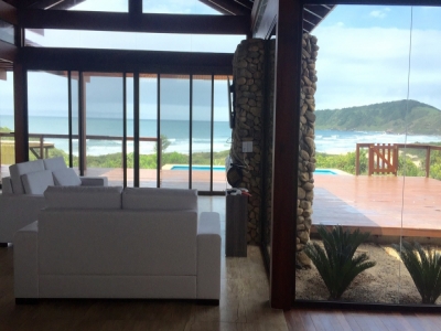 CASA NA PRAIA PARA ALUGAR IMBITUBA - SC