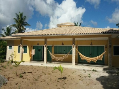 CASA PARA ALUGUEL POR TEMPORADA PORTO SEGURO...