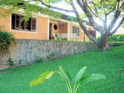 CASA PARA ALUGUEL DE TEMPORADA ÁGUAS DE...