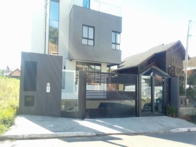 CASA PARA ALUGUEL DE TEMPORADA BALNEÁRIO...