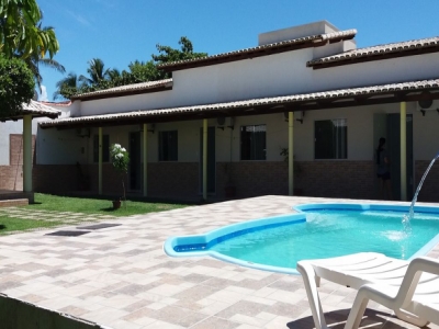 CASA NA PRAIA PARA ALUGAR PRADO - BA