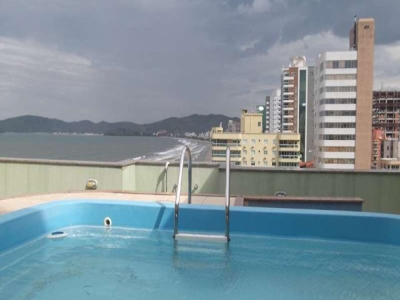 CASA PARA ALUGAR EM ITAPEMA-SC
