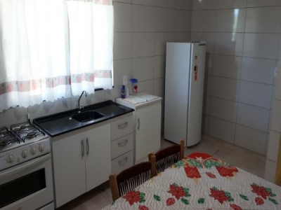 CASA PARA ALUGAR EM PIRATUBA-SC