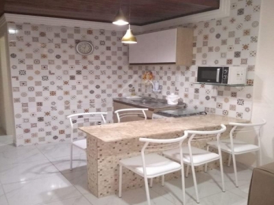CASA TEMPORADA SALVADOR-BA