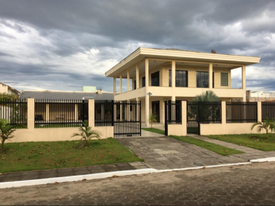 CASA FÉRIAS GUARATUBA -PR