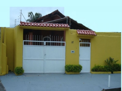 CASA DE F