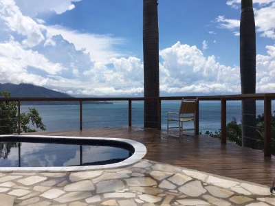 CASAS DE FERIAS COM PISCINA ILHABELA-SP